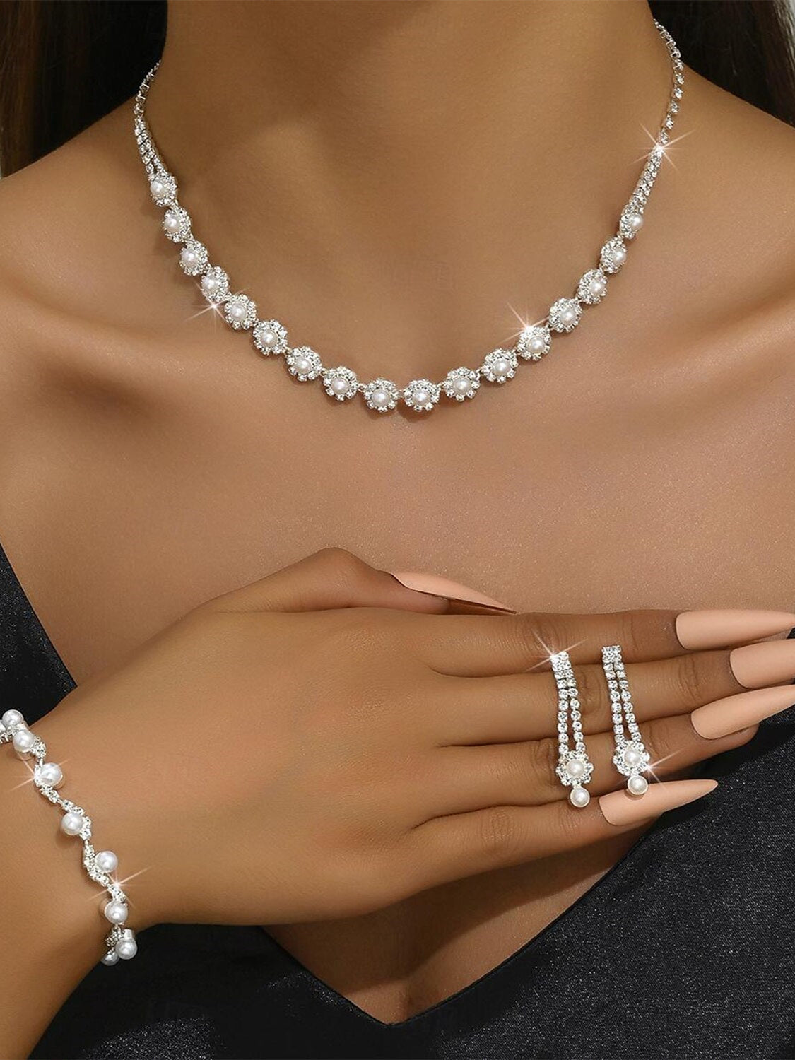 1 set Jewelry  Three-piece Suit Imitation Pearl Necklace Bracelet Earrings Women's Retro Precious Petal Jewelry Set For Wedding Gift - Image 4