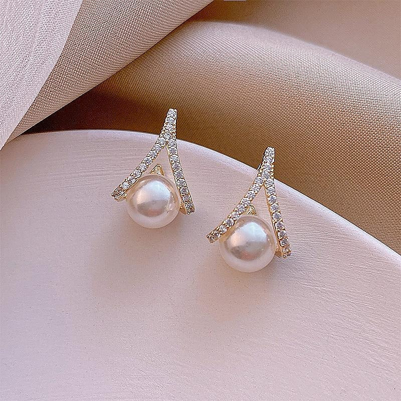1 Pair Women's Romantic Pearl Stud Classic Shining Earrings - 이미지 3