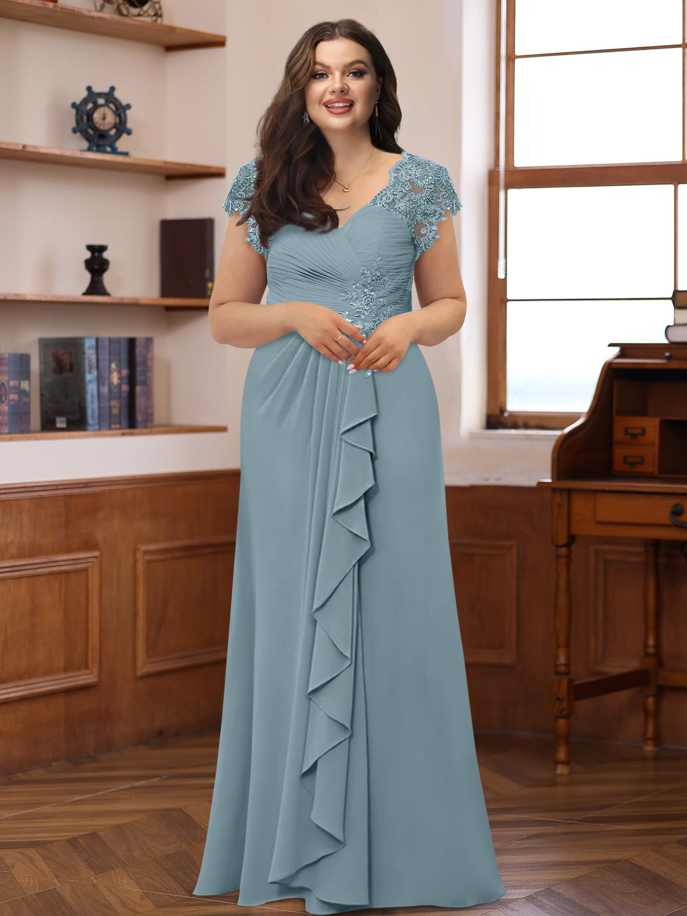 A-Line/Princess V-Neck Short Sleeves Pleated Plus Size Mother of the Bride & Groom Dresses with Ruffles & Appliques - 画像 (16)