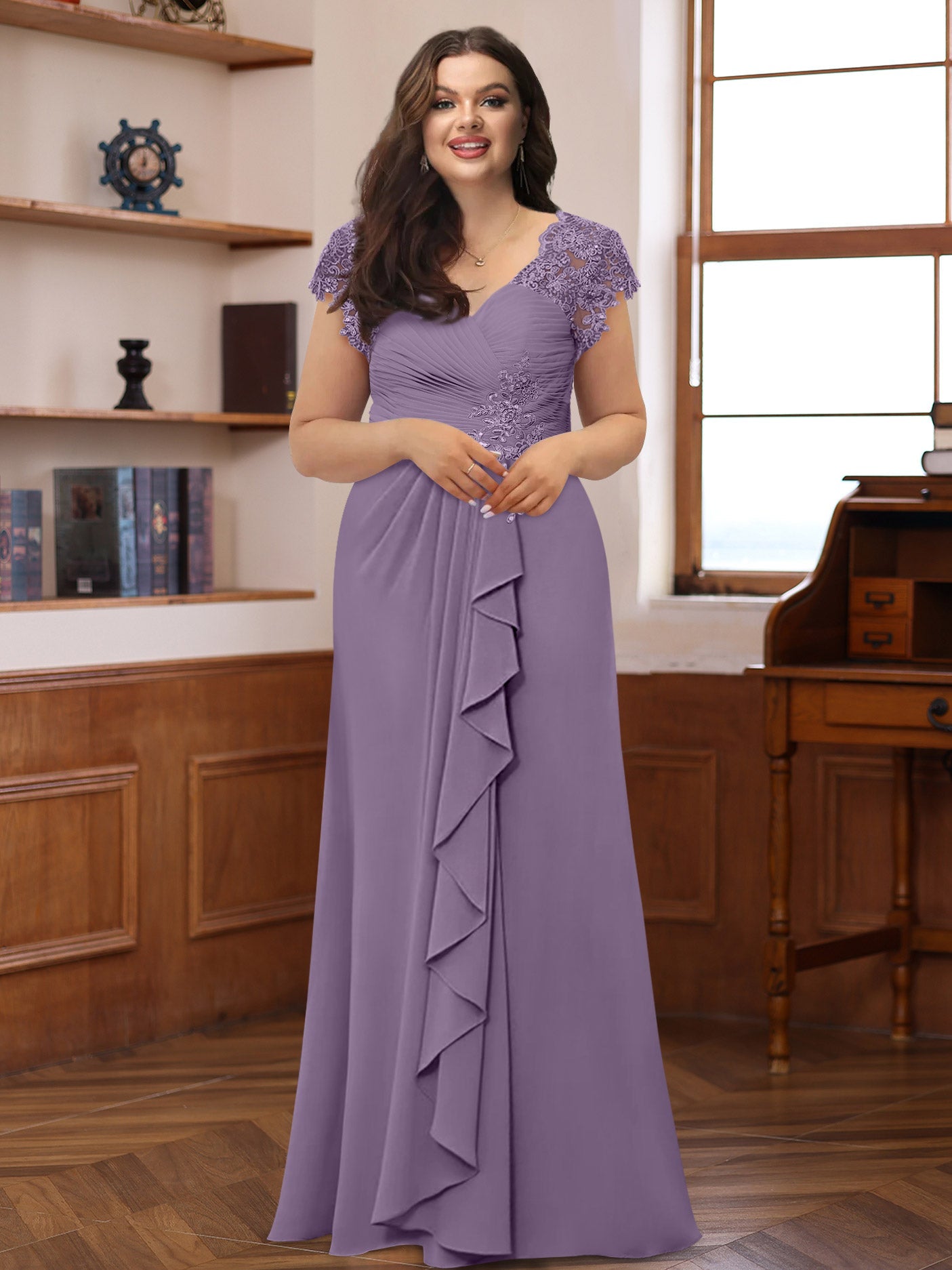 A-Line/Princess V-Neck Short Sleeves Pleated Plus Size Mother of the Bride & Groom Dresses with Ruffles & Appliques - 画像 (47)