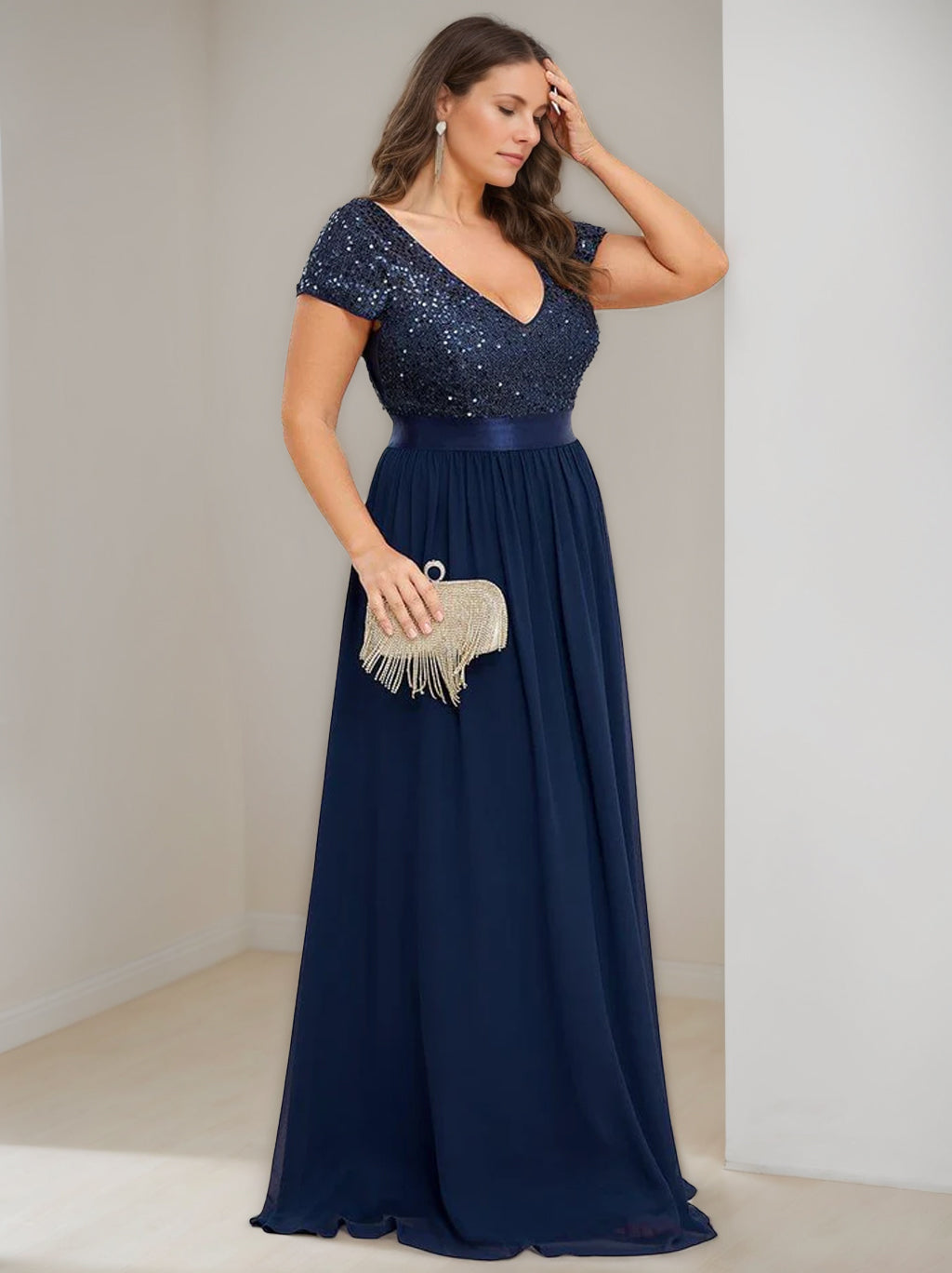 A-Line/Princess V-Neck Short Sleeves Floor-Length Chiffon Plus Size Mother Of The Bride Dresses with Ribbon - 画像 (3)