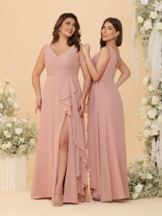 A-Line/Princess V-Neck Sleeveless Ruched Chiffon Plus Size Bridesmaid Dresses With Side Slit & Ruffles