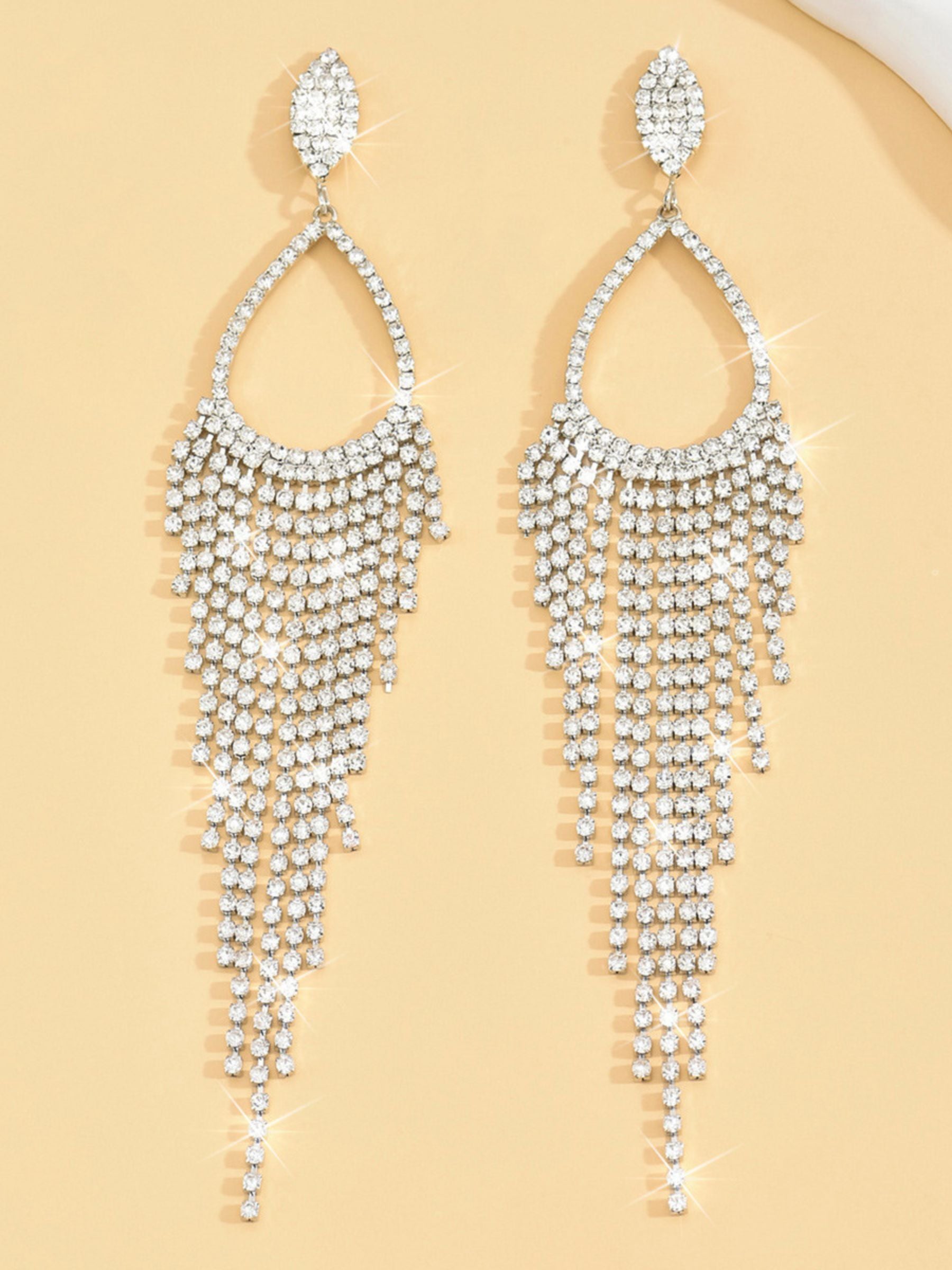 Women's Silver Luxury Exquisite Crystal Tassel Long Teardrop Earrings - Image 3