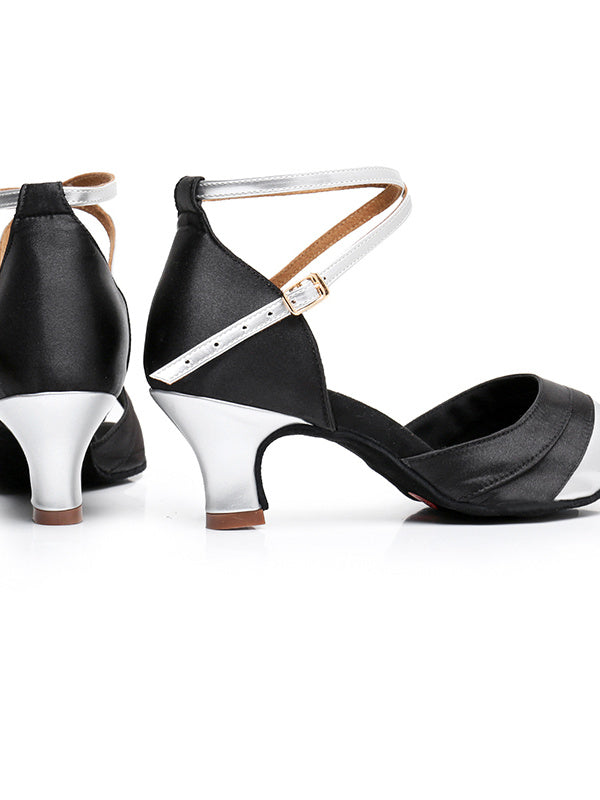 Women's Dancewear Shoes  Buckle Ankle Strap Heel Peep Toe Satin PU Latin Shoes - Image 4