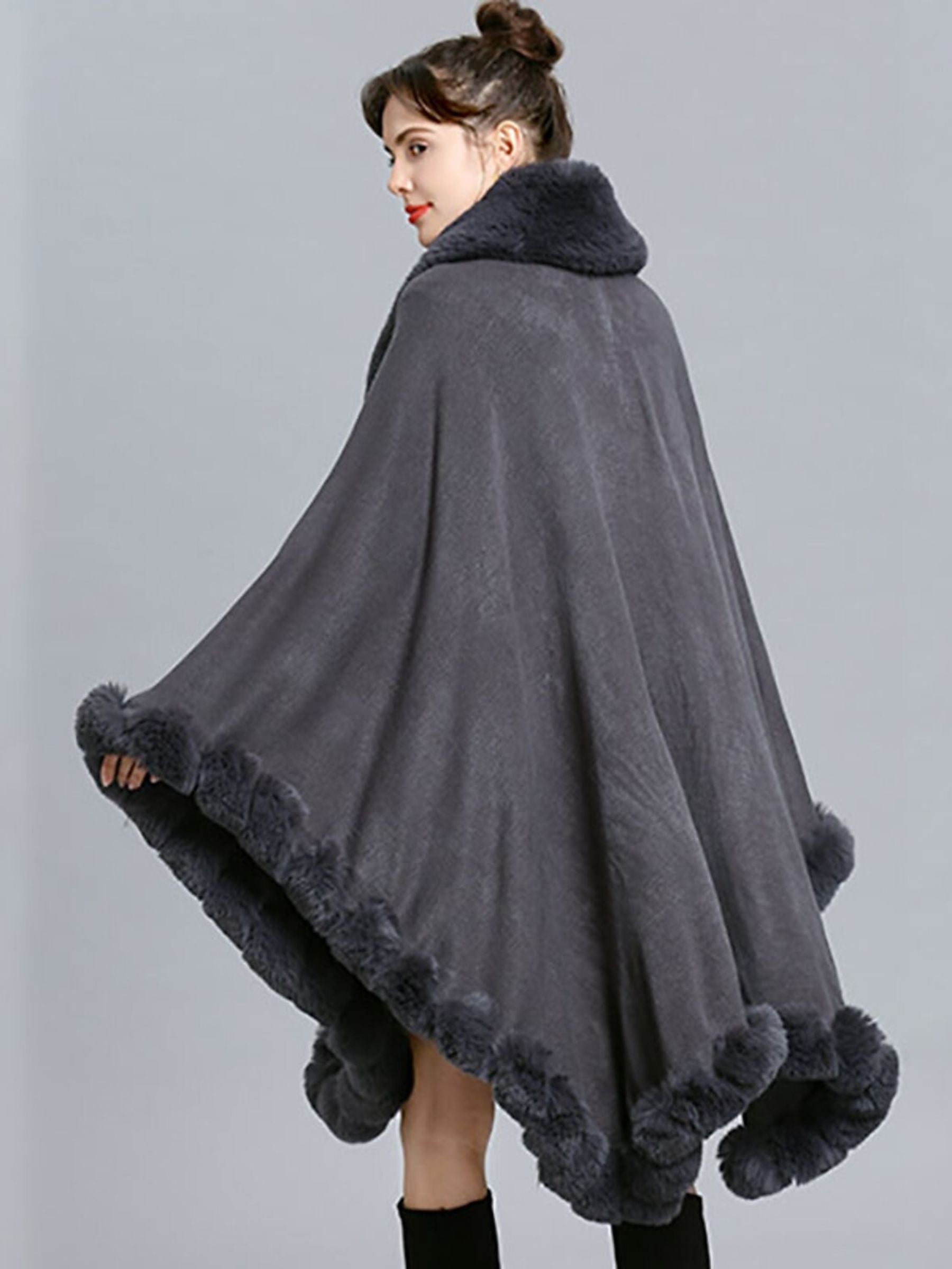 Women‘s White Fashionable Faux Fur Long Sleeves Wrap Cloak with Pure Color - Image 5