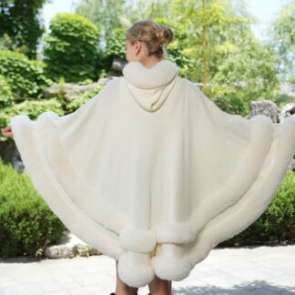 Women’s Winter Solid Color Faux Fur Knit Cape Shawl/Wrap