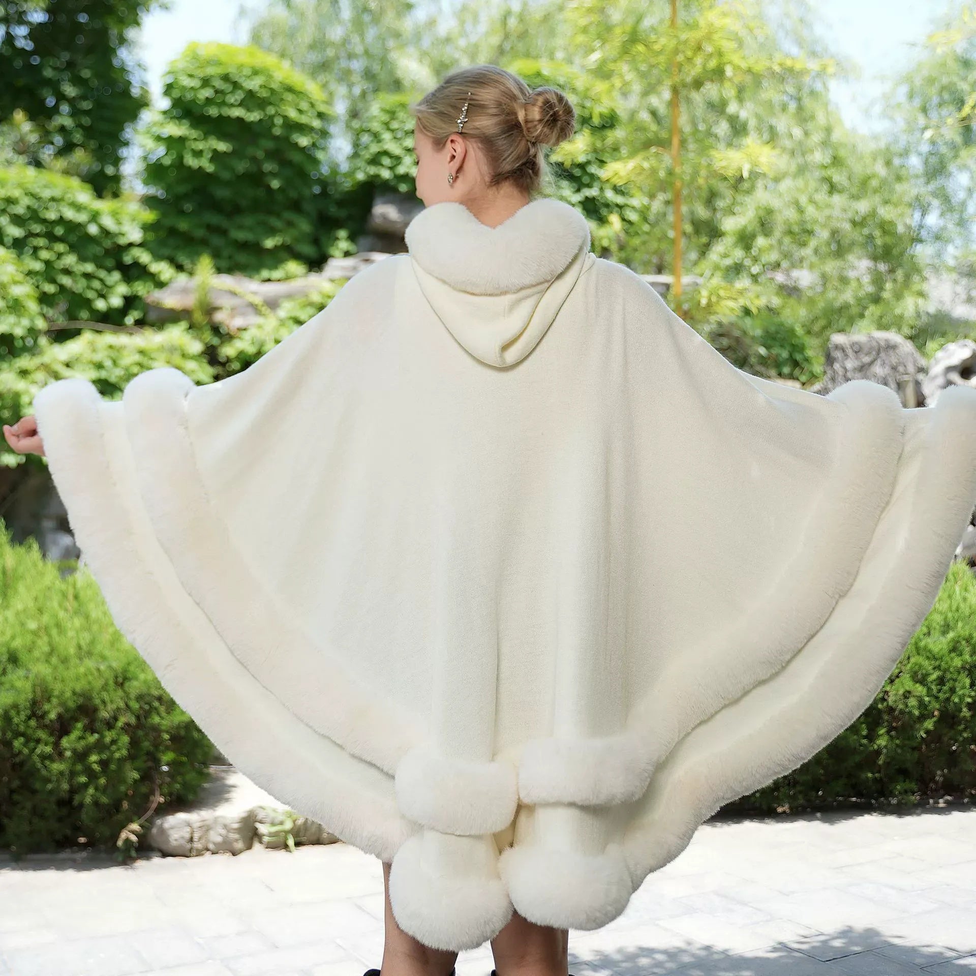 Women’s Winter Solid Color Faux Fur Knit Cape Shawl/Wrap - 画像 (2)