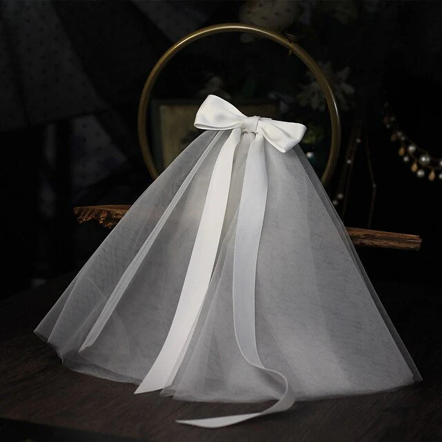 Two-tier Sweet Style Wedding Veils with Satin Bow - 画像 (2)